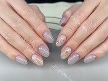 ココナッツネイル/