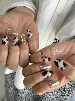 ジーニー(Genie)/牛柄ネイル