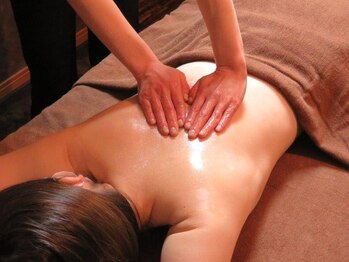 ロビナ 長野駅前店(Lovina)の写真/【贅沢な癒しの時間をご提供♪無添加アロマ全身マッサージ70分¥6,580~】高い技術力で満足度◎