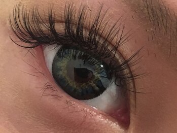 モノ(Mono)/ボリュームラッシュ