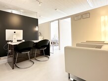 【メイクルーム完備】施術後お直しも可能なので午前中の利用も◎