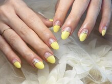 エクリュ(ecru)/季節の定額ネイル