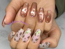 アン ジョーヌドラゴ/【自爪ネイル】アシメネイル