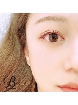 ビー(B)/【まつげパーマ】