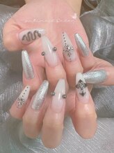 ユリネイル(YULI.NAlL)/