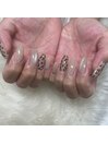 ヒョウ柄ネイル