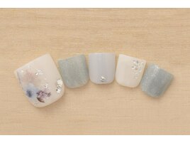 6000円　フットネイル