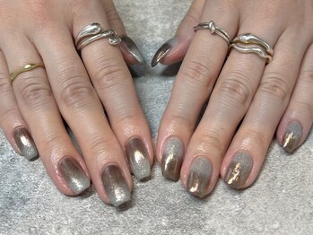 ミラーグラデーションネイル