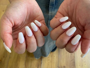 ネイルサロン フィフスアベニュー(Fifth Avenue)/ホワイトワンカラー
