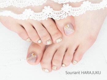 スリアンハラジュク(Souriant HARAJUKU)の写真/トレンドデザイン×あなたらしさ＊厳選のデザインで叶える大人の美爪。季節感のあるアートも豊富にご用意◇