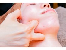 モアスキン 天王寺店(MORE SKIN)の雰囲気（コルギで小顔に☆）