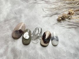 ブラウン系　ニュアンスネイル