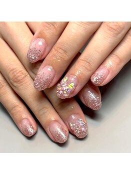 ラメグラデーションネイル