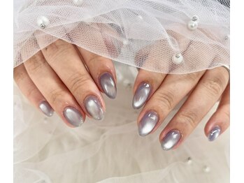 リマ(Lima)/マグネットネイル