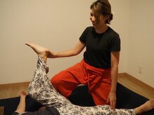 サヌーク/太もも裏のストレッチ