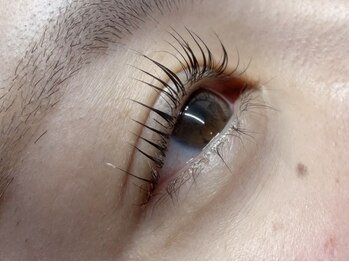 マンディーズ(MandY's)の写真/《お顔になじむまつげパーマ》一重・奥二重・まぶたの形やまつ毛の生え癖を見極めベストな仕上りに☆高円寺