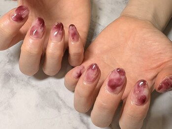 nail salon Chico.【チコ】フィルイン/ニュアンス【6/2OPEN（予定）】の写真/シンプルの中に一癖ある抜け感デザインを提案★あなたらしさが光る個性派ニュアンスアートはお任せ下さい♪