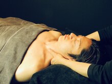 龍水ヘッドリラクゼーション/デコルテオイル