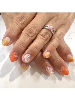 ネイルファクト/シンプルジェルネイル＆本格ケア