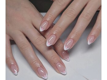 アモールビューティー 新宿店(Amor Beauty)/フレンチ ハートネイル