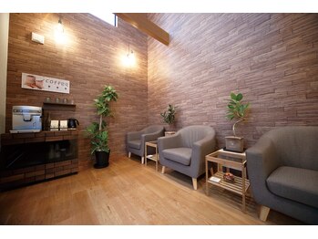 ヴェルデ 久留米店/待合室