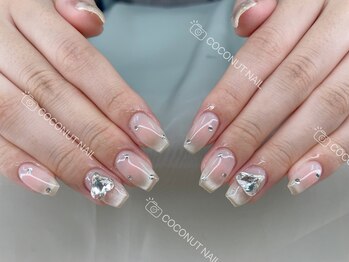 ココナッツネイル/バレンタインチークネイル