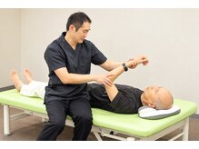 たくみリハの雰囲気(並行施術は行いません。一人ひとりに時間をかけて行います。)