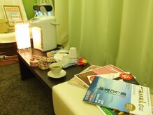 こりとり庵 難波店/雑誌も完備しています♪