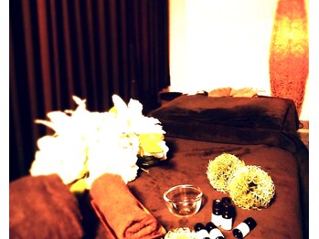 健美庵 魚町店 小倉魚町/整体ベッドで快適施術