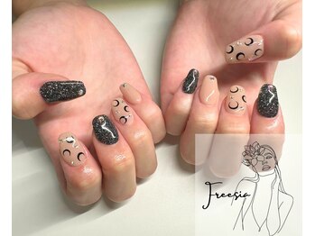 フリージア(Freesia)/◯マリーンセルネイル◯