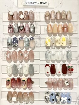 アイラッシュ ヴィアンジュ(Viange)の写真/オフィスでも日常生活でも輝く上品な大人ネイル♪爪の形や長さにコンプレックスのある方にもおすすめ☆