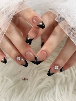 変形フレンチネイル