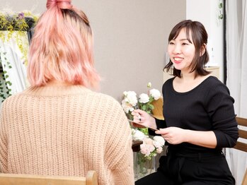 メイリー(Meili)の写真/下向きまつげ/自まつげの本数が少ない/細い/短いなど…お客様のまつげのお悩みをお聞かせください！！