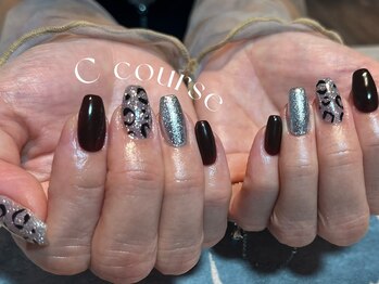 ウル 辻堂(ulu)/レオパードネイル