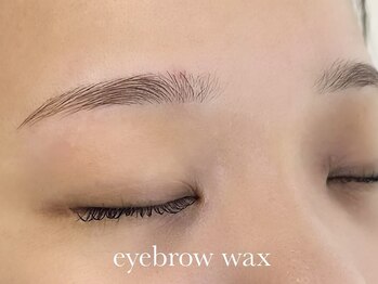 リッツ 北千住東口本店(RITZ)/なだらかストレート眉