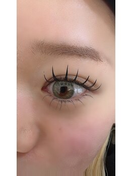 チルザルト サロン/フラットラッシュ