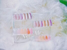 人気うるツヤちゅるん質感ネイル