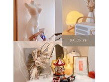 サロン ヴィプラス(SALON Vi+)の雰囲気(季節に合わせたディスプレイでお出迎え♪)