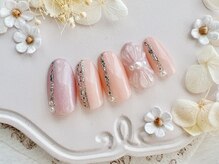 オリビアブルー(Olivia Blue)/ラメライン×ぷっくりアート