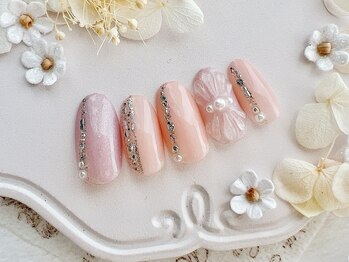 オリビアブルー(Olivia Blue)/ラメライン×ぷっくりアート