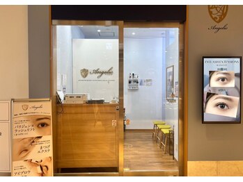 アンジェリック ウィング川崎店(Angelic)/正面受付
