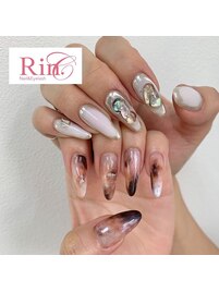 囲みミラーネイル