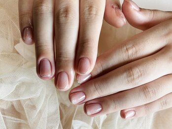 エクリュ(ecru)/グラデーション