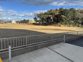 フリーク(freeK)/駐車場から