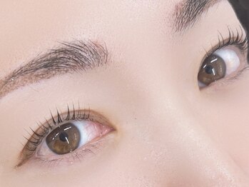 Blink【2/23 OPEN(予定)】の写真/【大人の引き算美容】自まつ毛を活かした"やりすぎない自然さ"が魅力。洗練された上品な仕上がりに