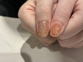 コーラルピンクニュアンスネイル