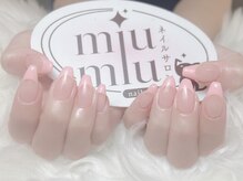 ミュウミュウ(miumiu)/冬×大人可愛いネイル