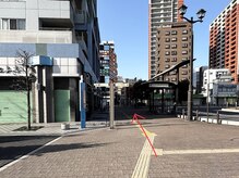 アトラクト(Attract)/降りたら真っ直ぐに進みます