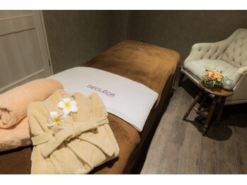 アロマボディケア ルーム(Room)の写真/女性専用・完全個室。頑張る女性の心と身体をゆるめる癒しのプライベートサロンで日頃の疲れをリセット