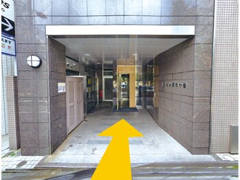 ブランフルレット 麻布十番/マンション入り口